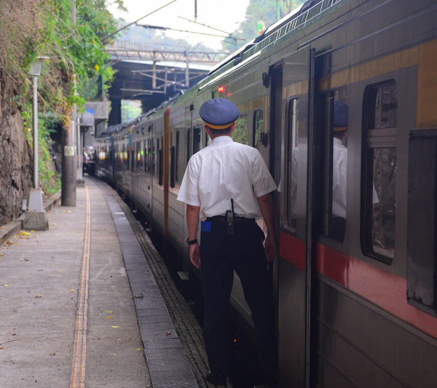 ceny-dopravy-po-azurovom-pobrezi-a-tipy-ako-usetrit